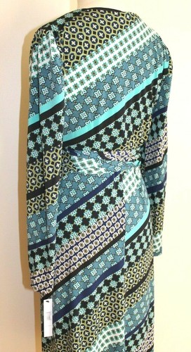 Neu mit Etikett _ London Times bedrucktes mattes Jersey-Midikleid in Wickeloptik _ Größe 2 Farbe: Multi - Bild 9 von 10