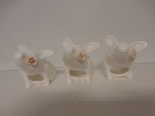 Pia 1986 Schwein mit rosa Blume Serviettenringe Halter Bone China 3 Stück - Vintage - Bild 1 von 3