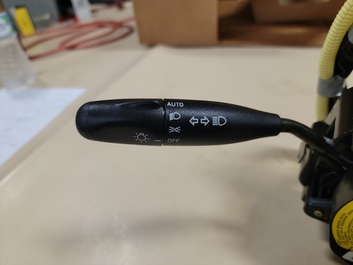 NEW OEM Isuzu Turn Signal Combination Switch 8-972-11881-2 Isuzu 8972118812 - Picture 4 of 12