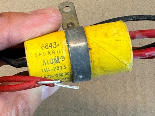NOS Vintage TVA-2515 Sprague Atom Paper Capacitor 20 + 20 uf 250v Firecracker - Picture 13 of 15