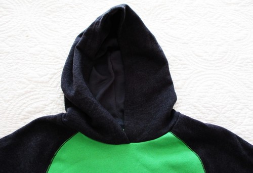 TECH GEAR ULTRASOFT FLEECE YOUTH HOODIE. GREEN/GRAY. SIZE: M, NWT. - Picture 3 of 6