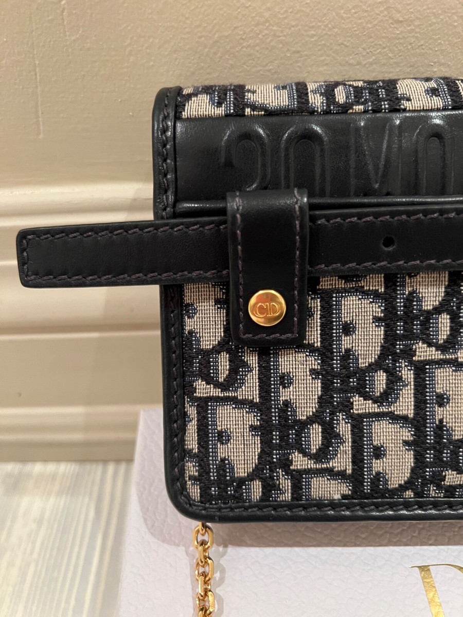 DIOR 30 Montaigne 2-in-1 Crossbody Pouch Belt & Chain Bag DIOR 30 Montaigne 2-in-1 Crossbody Pouch Belt & Chain Bag