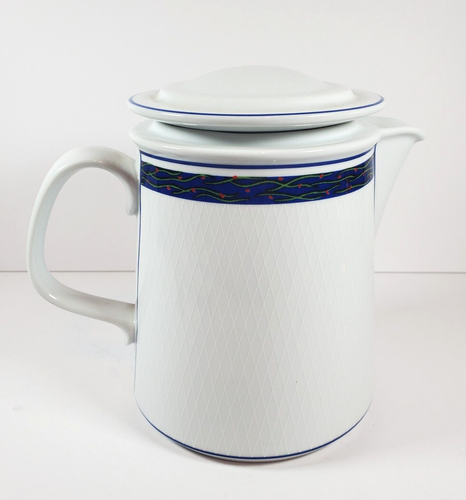 Dansk Coffee or Teapot New Scandia 48 oz White Lattice Design Blue Border - Picture 4 of 8