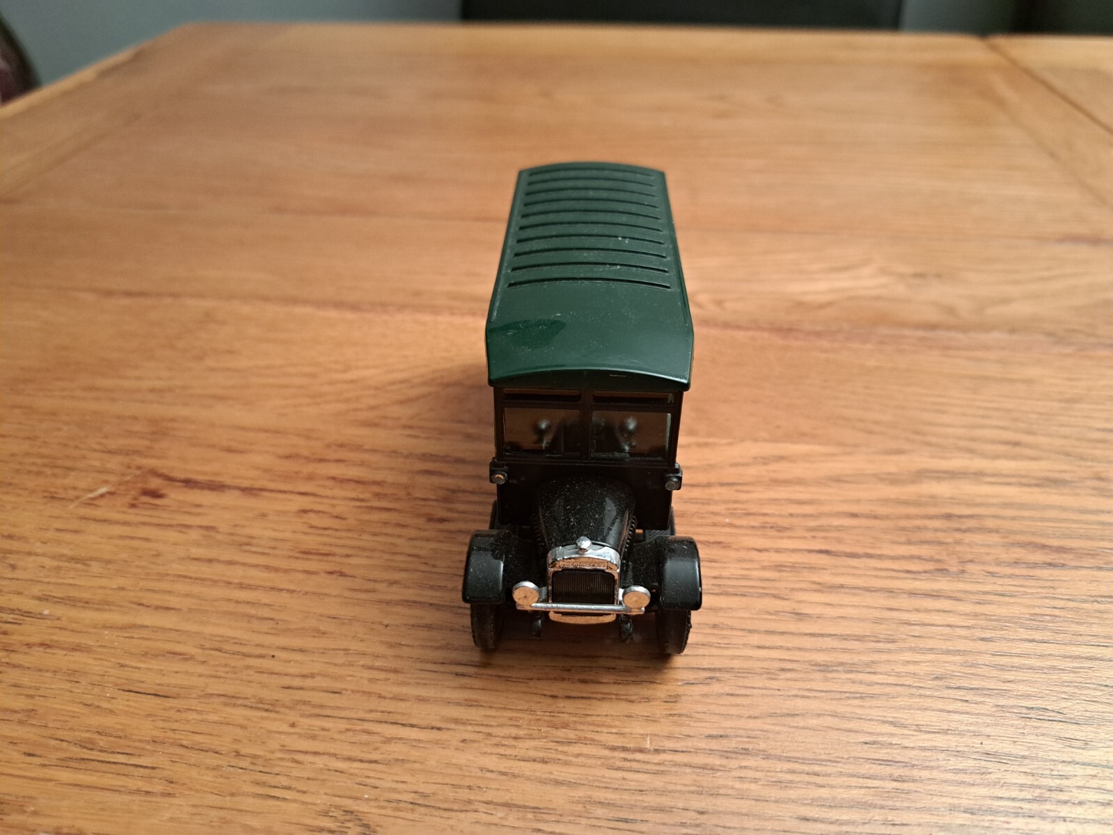 Picture 2 of 5