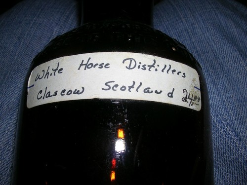 White Horse Distillers Whisky Bottiglia Originale (VUOTA) CLASCOW, SCOZIA, Marrone - Foto 4 di 11