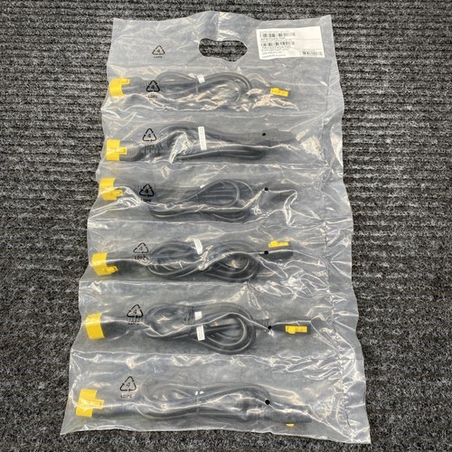 Kit de 6 cables de alimentación Schneider Electric APC Net Shelter - AP8704S
