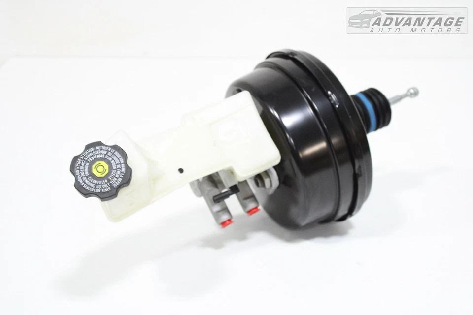 2018-2023 CHEVROLET TRAVERSE BRAKE BOOSTER & MASTER CYLINDER & RESERVOIR OEM - Image 2 of 4