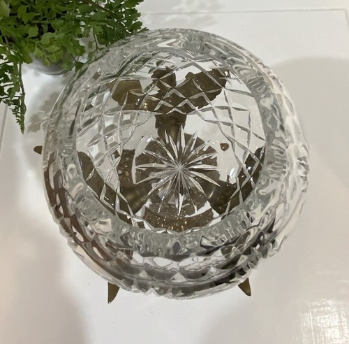 Vtg Round Cut Crystal Bowl Dish Solid Brass Cherub Angel Botanical Pedestal Base - Bild 8 von 13