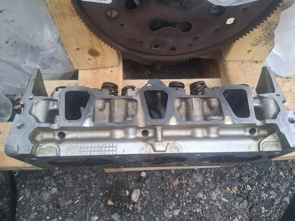 Culata para 07-09 Pontiac G6 Saturn Vue & Aura 3,5 L V6 Lz4 Vvt Foto 2 de 4