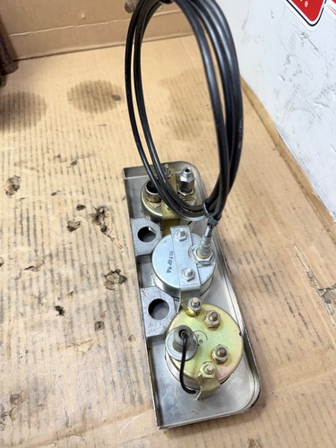 VINTAGE STEWART WARNER 3 GAUGE PANEL TEMPERATURE OIL PRESSURE VOLTS - Picture 8 of 8