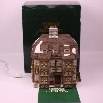 Department 56 Dickens Village - SIR JOHN FALSTAFF INN 57533 4th Ed W Box & Light