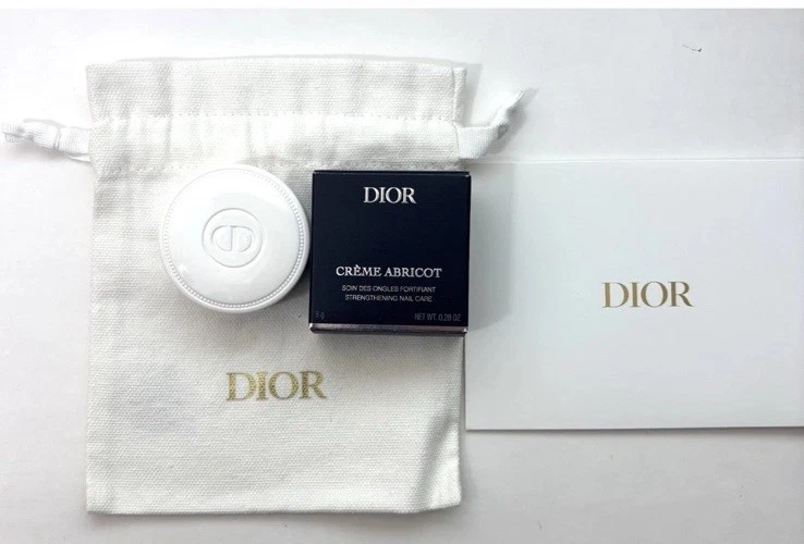Dior Crème Abricot Fortalecimiento Cuidado de Uñas NUEVO EN CAJA NUEVO EN CAJA + Bolsa y Tarjeta Dior Foto 2 de 4