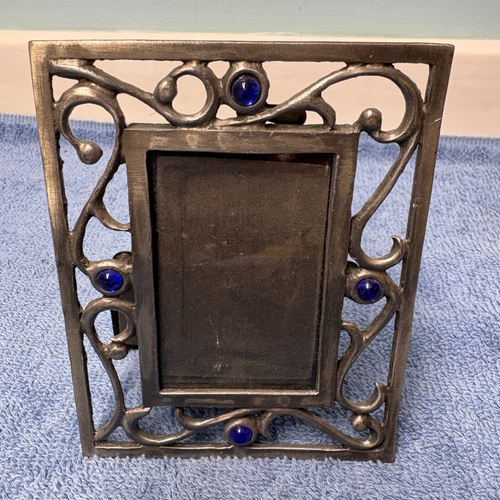 Marco de fotos de metal gris con 4 bonitas cuentas azules para foto billetera de 1,5+" x 2,5+" - Imagen 3 de 4