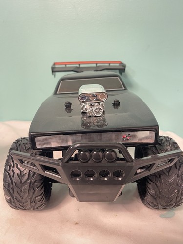 JADA TOYS FAST & FURIOUS 1:12 4X4 DOM'S DODGE CHARGER R/T ELITE RC CAR, W/remote - Picture 5 of 9