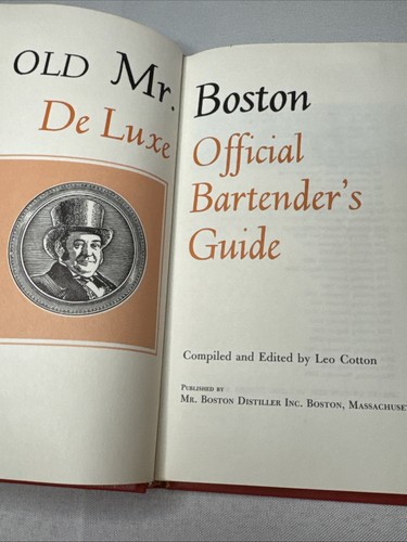 1964 Old Mr. Boston De Luxe Official Bartender's Guide 28th Printing & 2 pamplet - Picture 16 of 17
