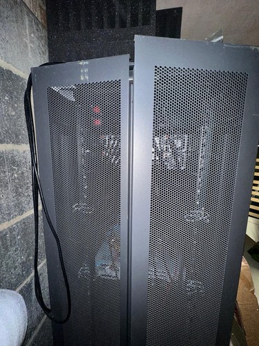 HP 10642 42U Server Networking Rack Cabinet Enclosure - Picture 3 of 3