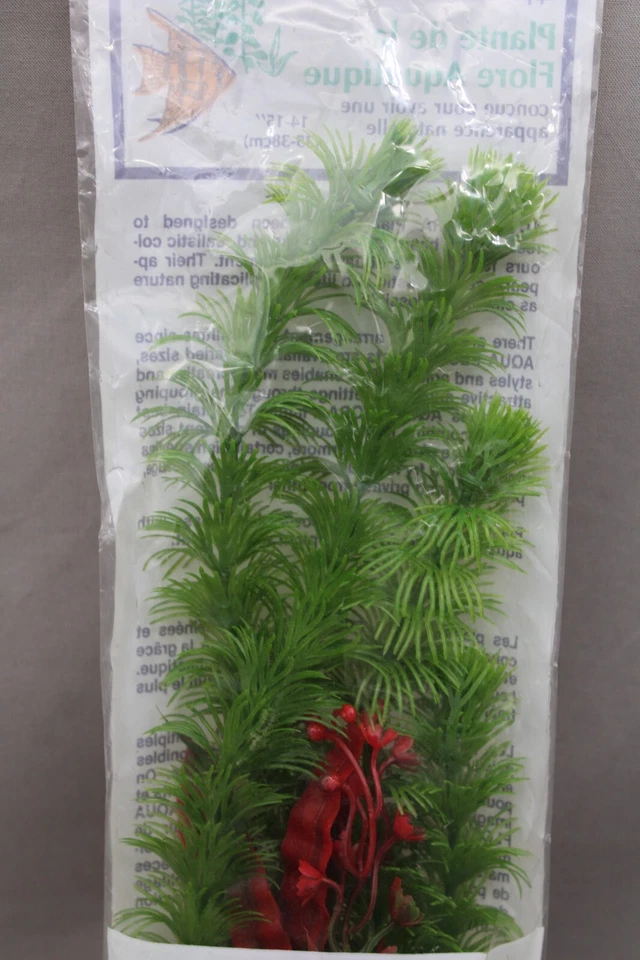Vintage Aquarium Plant - Caroliana and Cryptocoryne  by Hagen - New In Package - Image 3 of 4