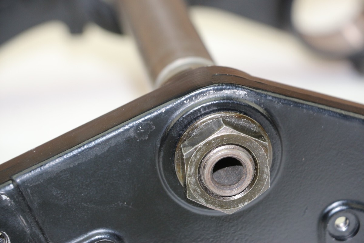1986 - 1987 Kawasaki Ninja Zx1000 ZX 1000r Upper Triple Tree Top