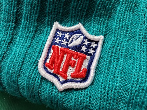 Miami Dolphins New Era knit pom hat beanie NEW tgs RARE NFL OnField Throwback 15 - Picture 5 of 7
