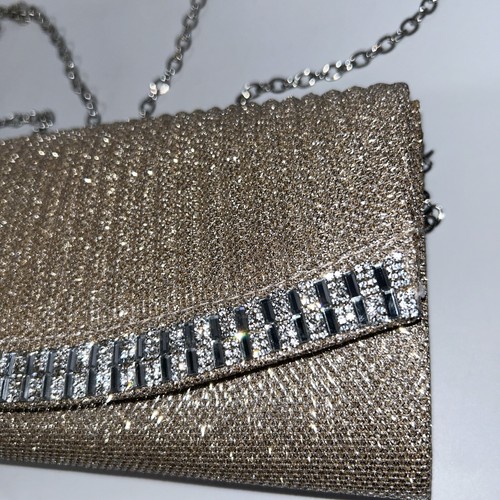 Clutch Umhängetasche, champagner, 23 cm breit x 12 cm hoch, Magnetverschluss - Bild 4 von 10