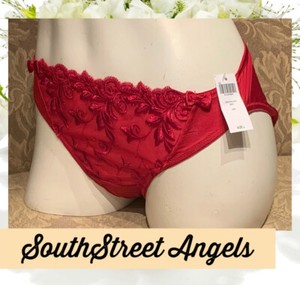 Red Panties Pics