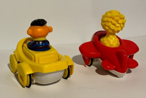 Vintage Sesame Street Big Bird and Ernie from Beginner Race Set by Illco - Picture 2 of 2