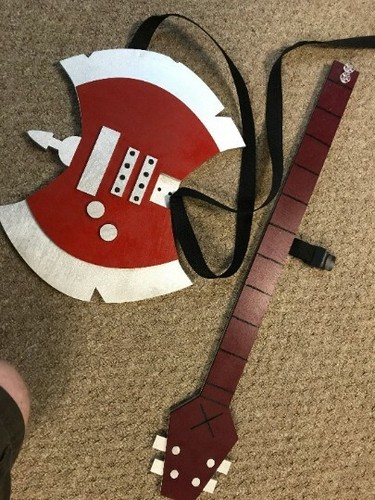 Marceline Axe Guitar – 33" Handmade Wooden Cosplay Prop | Adventure Time Costume - Picture 4 of 6