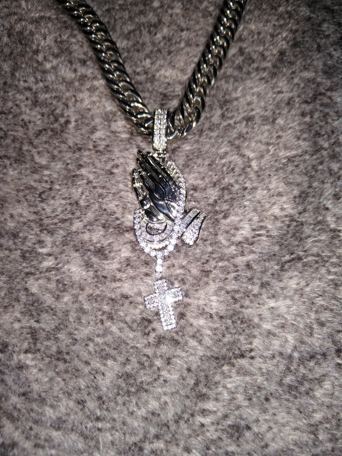 Picture 16 of 24