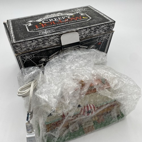 Creepy Hollow Cauldron Cafe Halloween New in Box Midwest of Cannon Falls - Picture 3 of 10