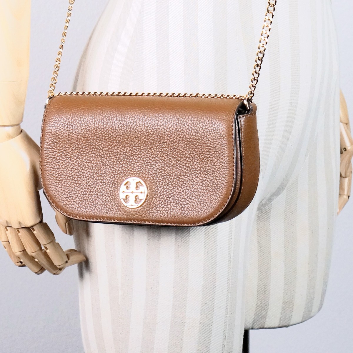TORY BURCH かごバッグ　タッセル付き　ゴールド トリーバーチ ゴールド 金色 かごバッグ タッセル付き - メルカリ