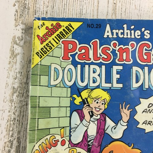 Archie's Pals n Gals Double Digest Magazine #29 Archie Comics Book 1997 Vtg - Picture 2 of 10