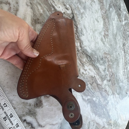 Vintage leather revolver holster - Picture 5 of 17