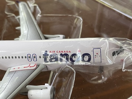 Dragon Wings 55387 - Air Canada tango A320-211 1:400 - Brand New! - Picture 7 of 9