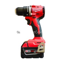 Milwaukee 3601-20 M18 18V Brushless 1/2” Drill/Driver w/ 48-11-1850 5 Ah Battery