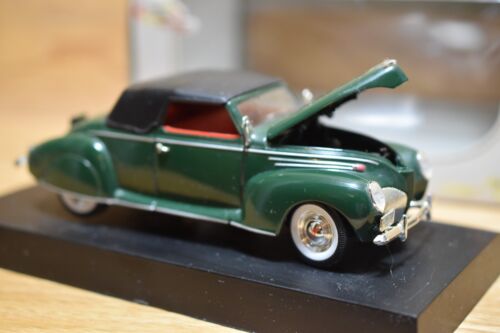 SIGNATURE MODELS 1:32 SCALE 1939 LINCOLN ZEPHYR DIE CAST MODEL - Picture 6 of 11