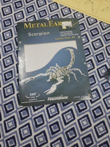 Metal Earth Fascinations Scorpion 3D puzzle in metallo kit di montaggio modello - Foto 6 di 15