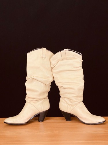 Vintage 1980s tall white boots, beige genuine leather cowgirl slouch casual 7 - Picture 3 of 13