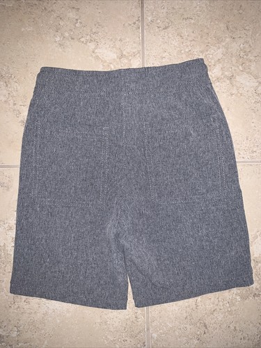 Boy’s Cat & Jack Gray Quick Dry Shorts With Drawstring Size XS 4/5 - Picture 2 of 2