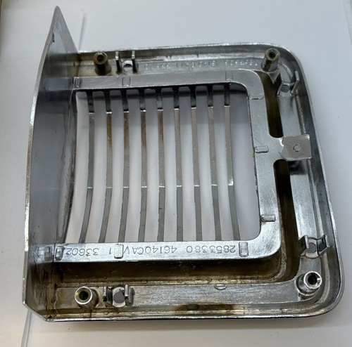 1968 Dodge Polara Monaco Station Wagon Right Outer Taillight Bezel 2853378 NOS - Picture 6 of 7