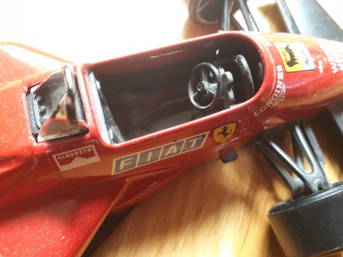 FORMULE F 1 VOITURE burago 1/24 Fiat Ferrari 126 C4 alboreto race #27 agip weber - Foto 3 di 12