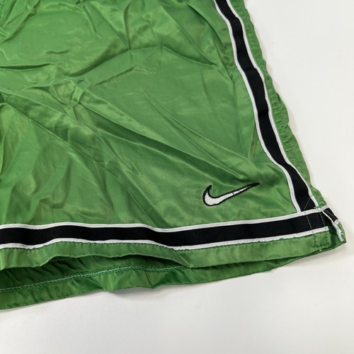 Vintage 90s Rare Nike (White Tag) Nylon Soccer Shorts Green Satin - Size Small - Imagen 2 de 10