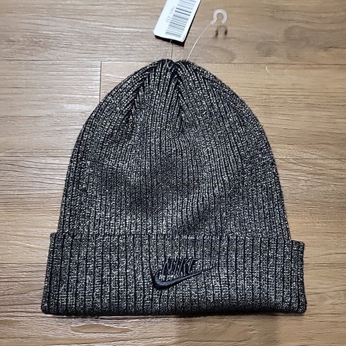 Nike Peak Beanie, Black Gold Metallic Sparkle One Size FJ8687-010 Hat Cap NEW - Picture 1 of 4