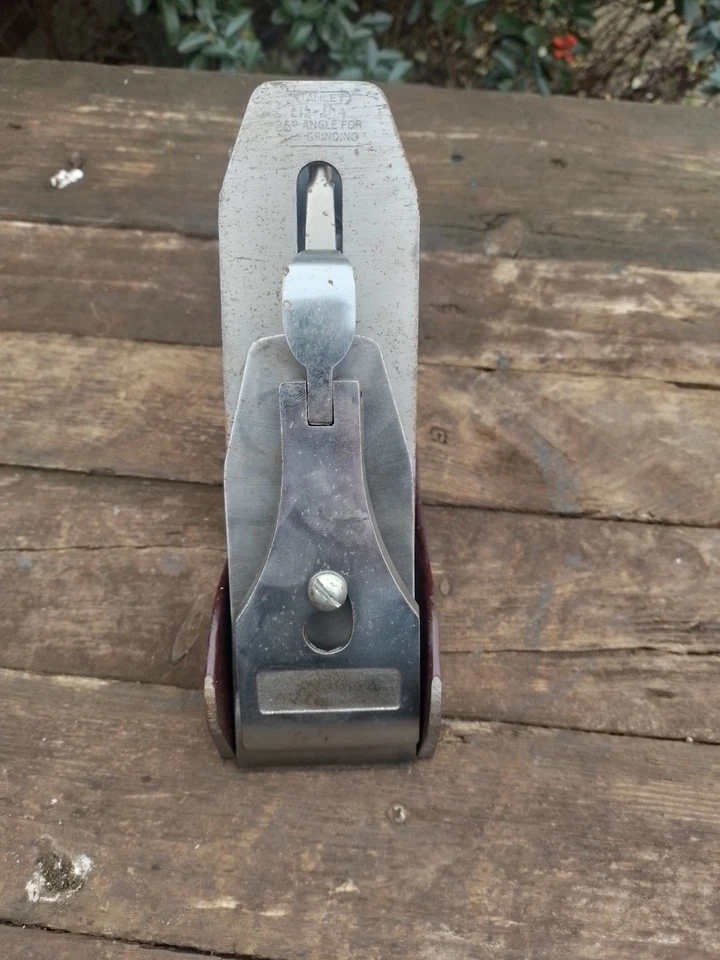 Stanley No 4 chisel plane woodworking tools - Image 4 of 4