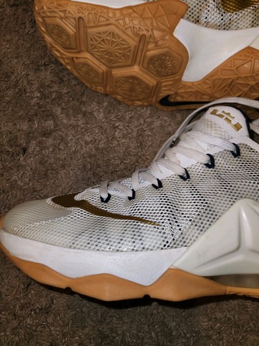 Sz 12 Nike LeBron 12 Low EP Metallic Gold White Basketball Shoe 724558-174 W/Box - Picture 20 of 24