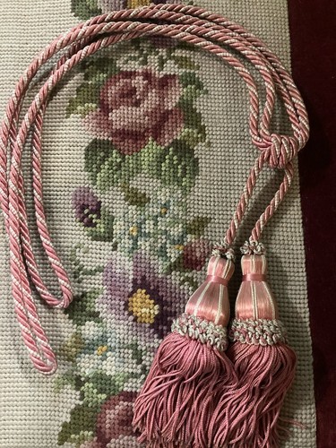 Vintage French Pink Curtain Tie-Back Pair Twisted Rope 5'' Tassel - Picture 2 of 7