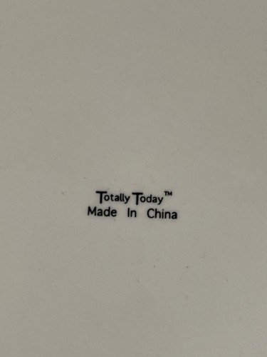 Totally Today Christmas Tree Dinnerware Set ~ 24 Pieces - Plates & Bowls *READ* - Picture 6 of 22