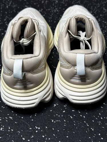 Hoka One One Damen 9B Bondi 8 Laufschuhe hellbraun creme Turnschuhe gepolstert - Bild 5 von 10