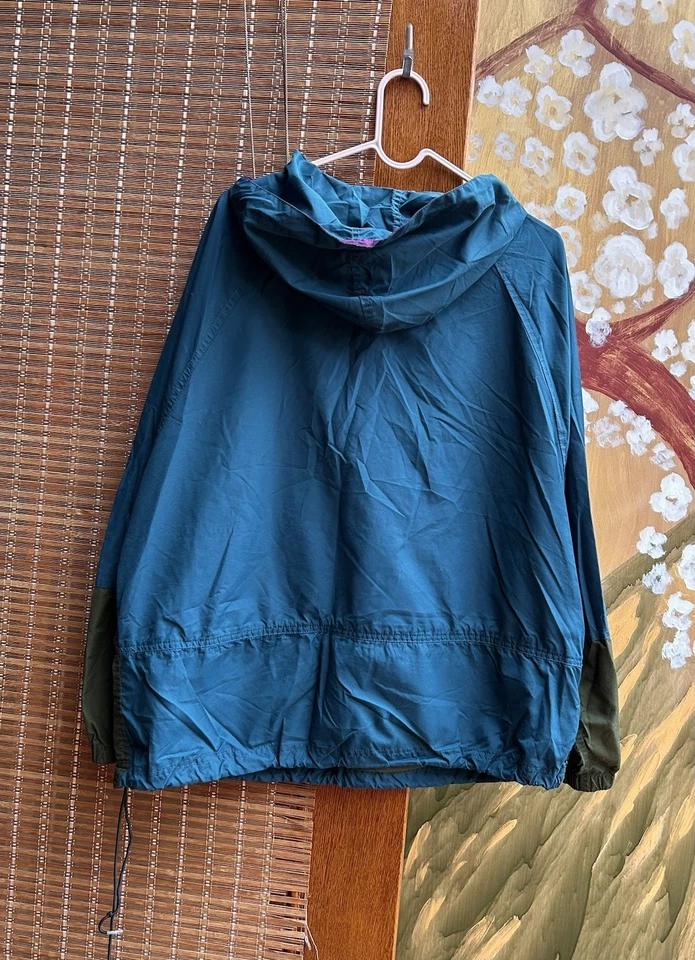 80’s LL Bean Colorblock Nylon Anorak Windbreaker Size L Aztec Pattern Detail - Image 2 of 4