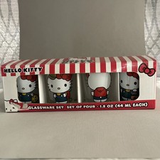 Silver Buffalo Sanrio Hello Kitty and Friends 4-Piece Glass Can Set