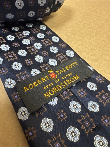 Robert Talbott “Best of Class” Made In USA Navy w/Woven Medallion Hand Sewn Tie - Picture 4 of 10